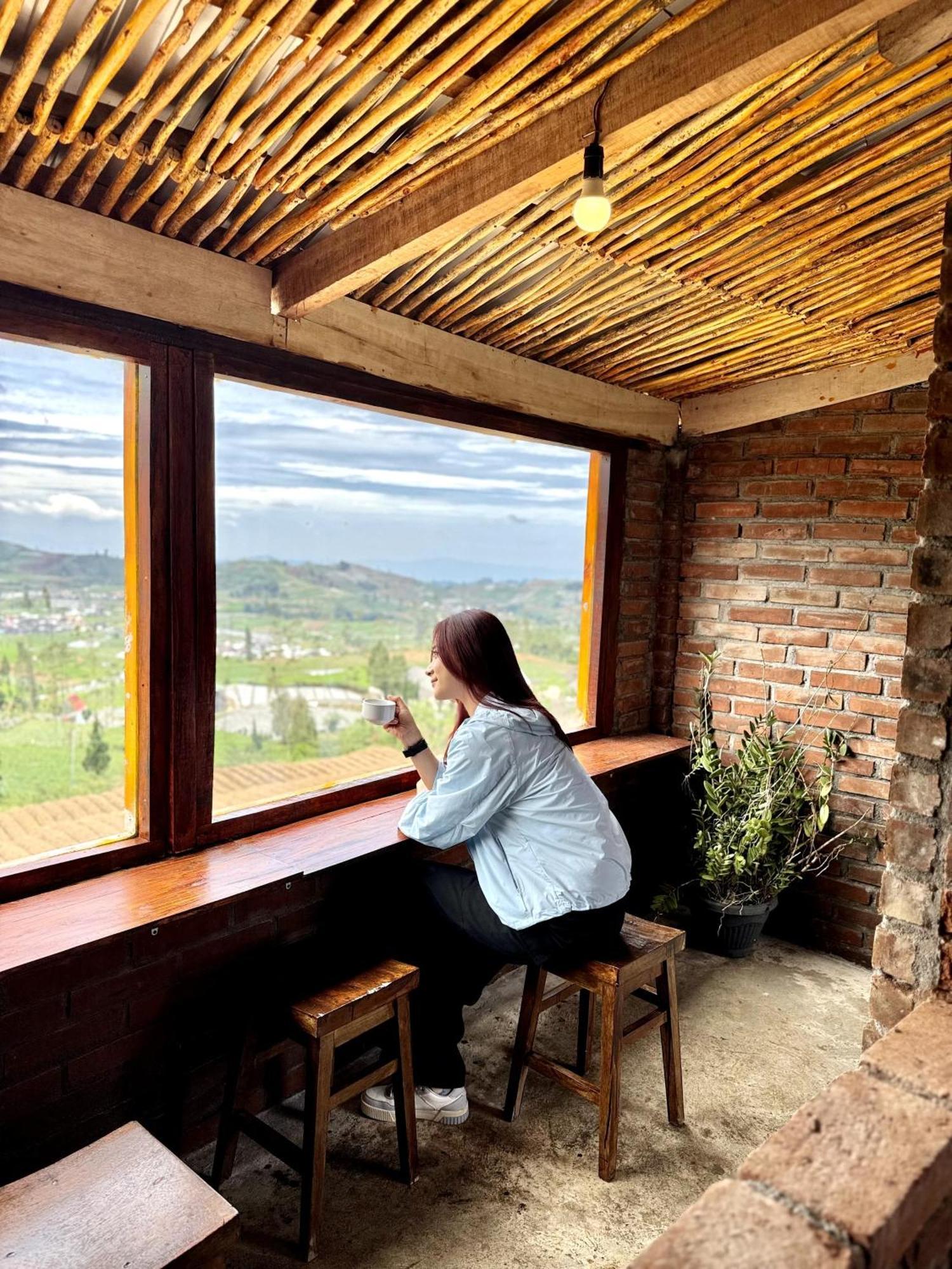 Jolotundo Lodge Banjarnegara Экстерьер фото